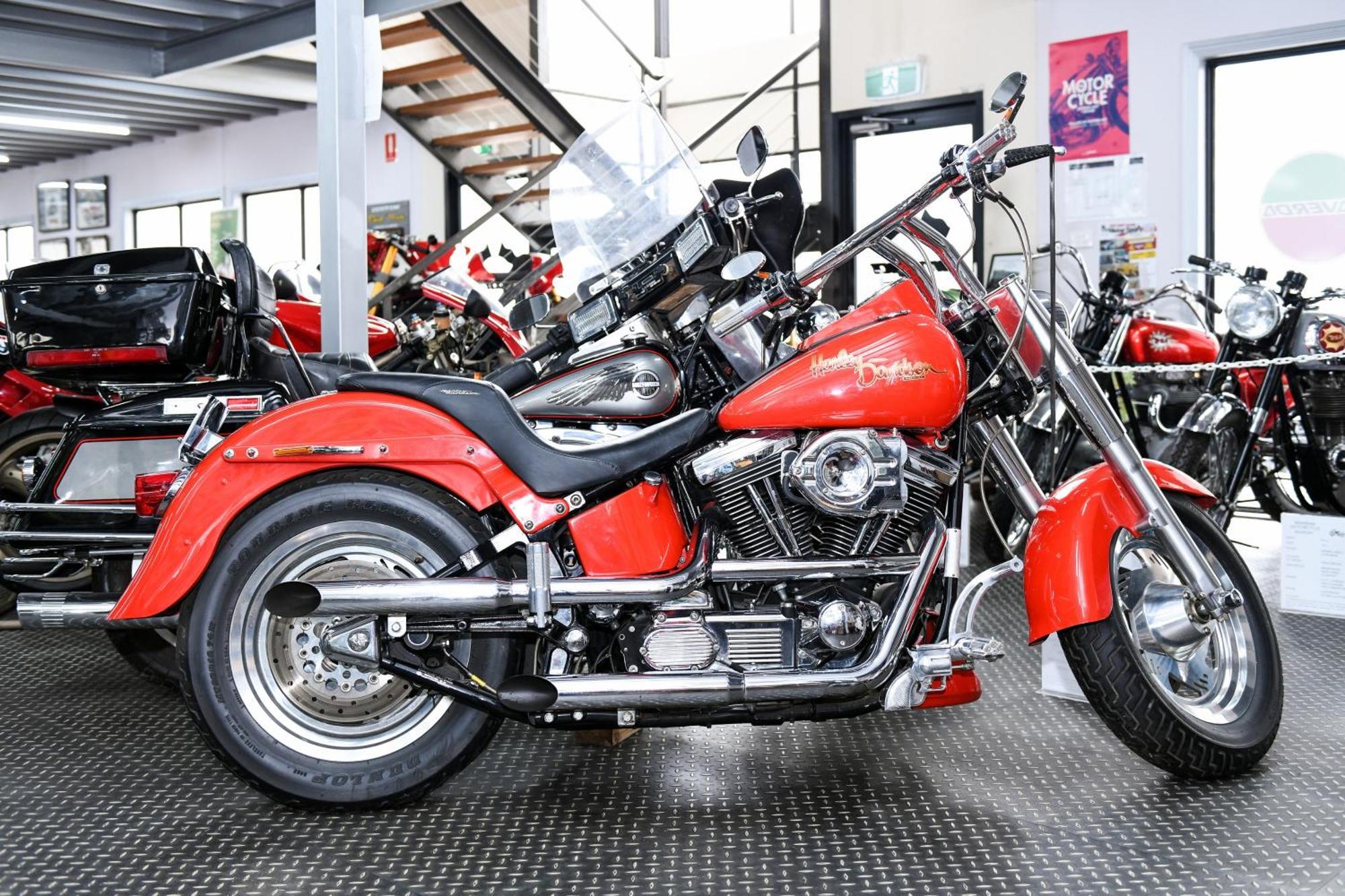 파워하우스 호텔 탬워스 바이 리지스 외부 사진 2004 Softail Fat Boy